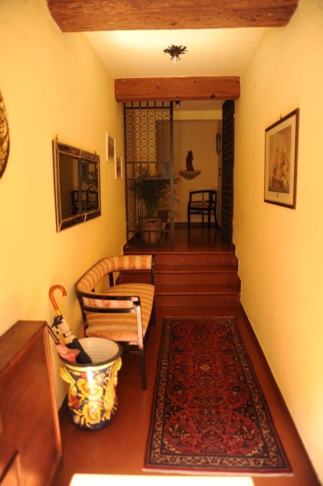 Bed and Breakfast La Rosa Townhouse Флоренція Екстер'єр фото