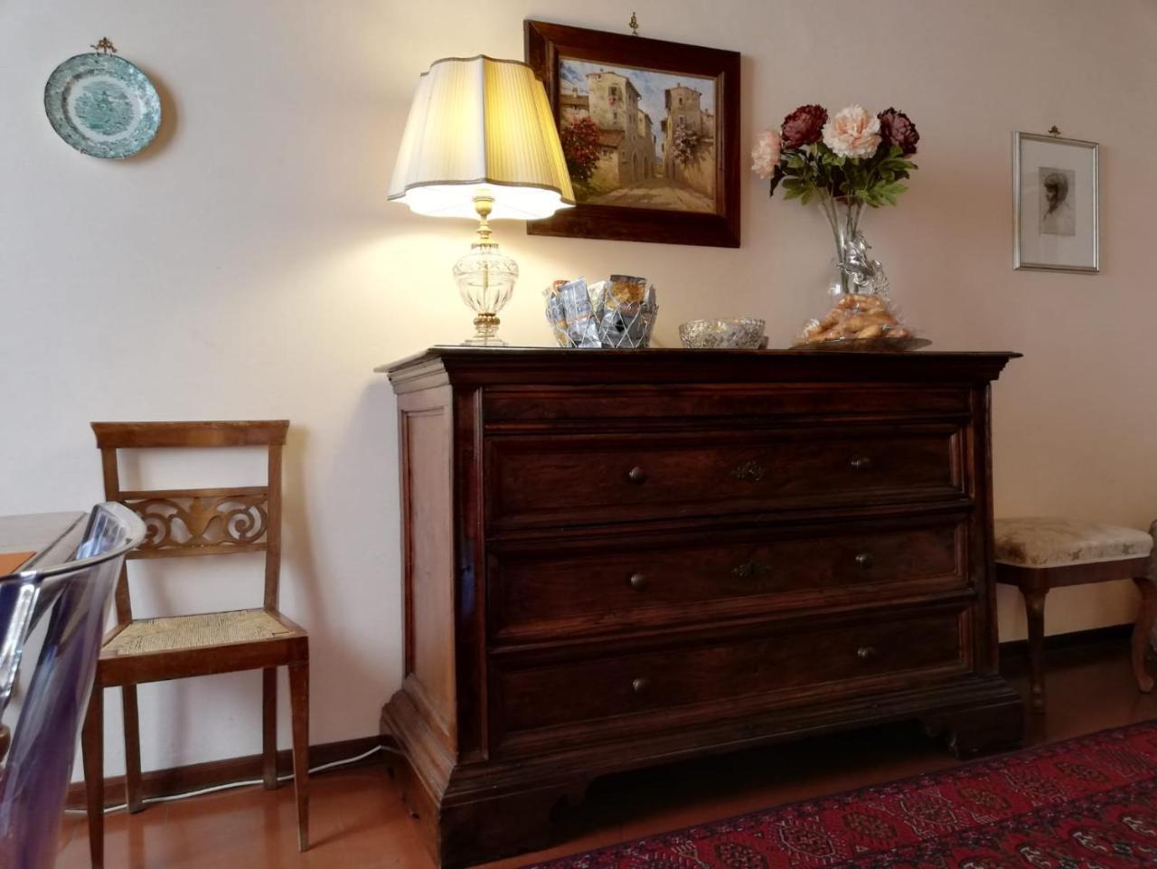 Bed and Breakfast La Rosa Townhouse Флоренція Екстер'єр фото