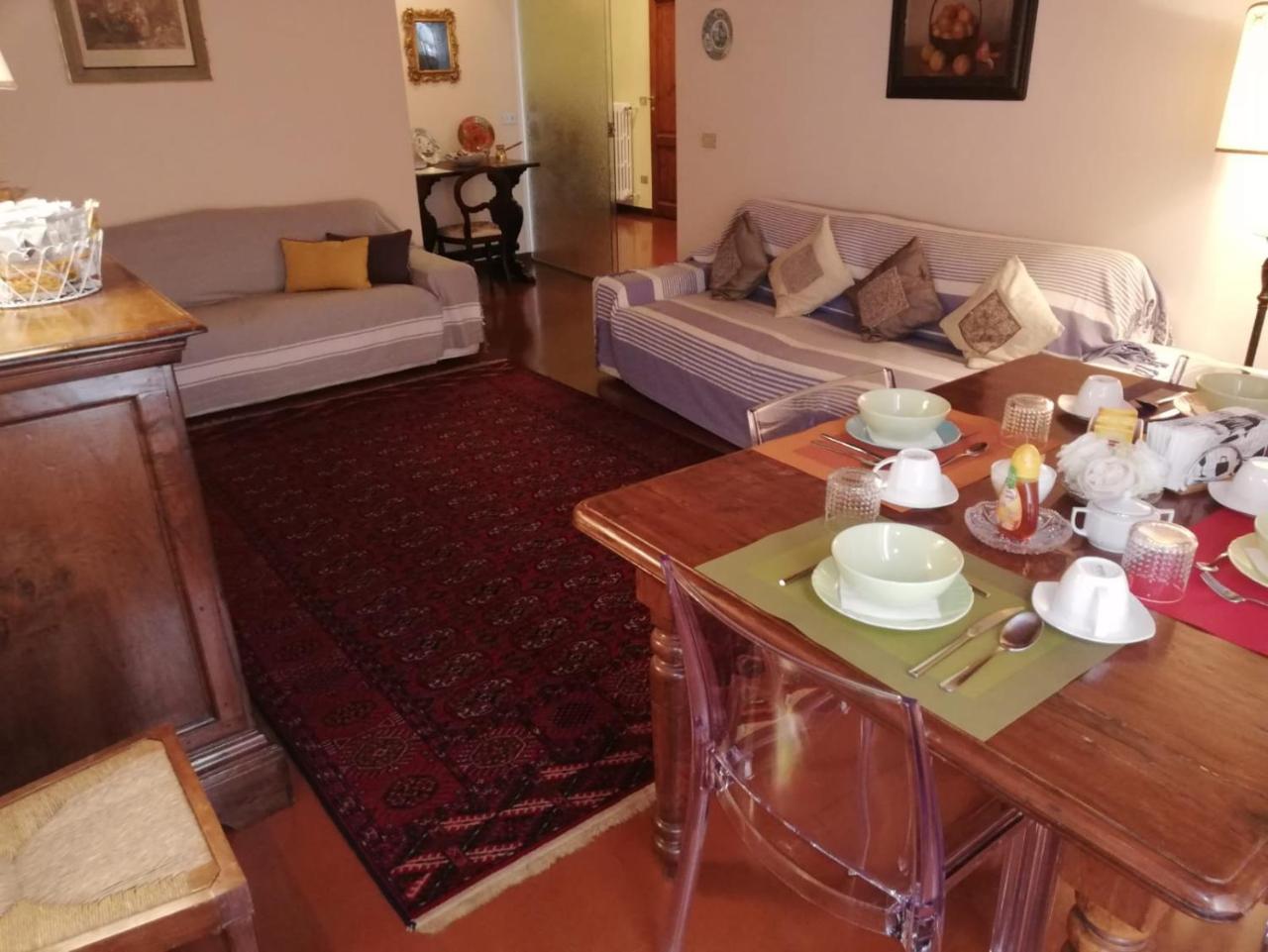 Bed and Breakfast La Rosa Townhouse Флоренція Екстер'єр фото